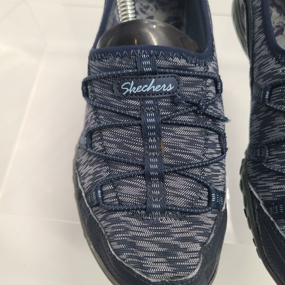 Skechers Women's Navy Slip On Memory Foam Athletic Flats US 8.5 SN: 23033 - Picture 6 of 9